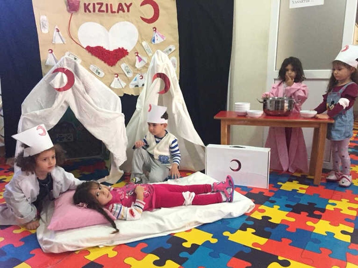 Minikler Kızılay Haftasında Afet Eğitimi Aldı