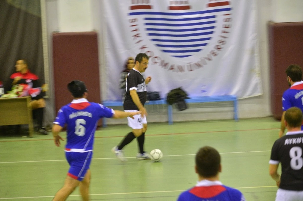 Mskü\'de Rektörlük Kupası Futsal Turnuvası Başladı