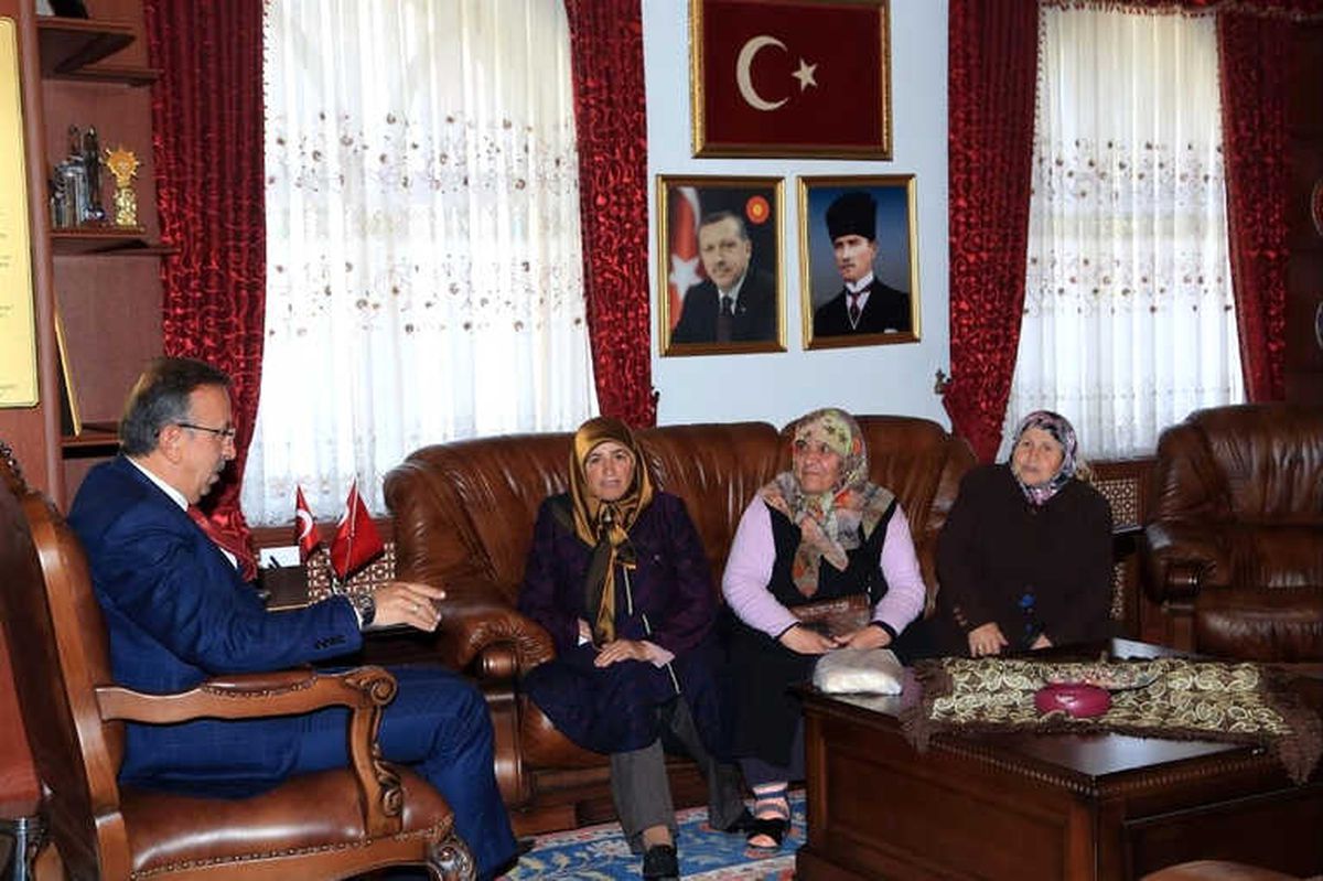 Nevşehir Belediye Başkanı Seçen, \'Halk Gününde Halkımızla Hemhal Oluyoruz\'