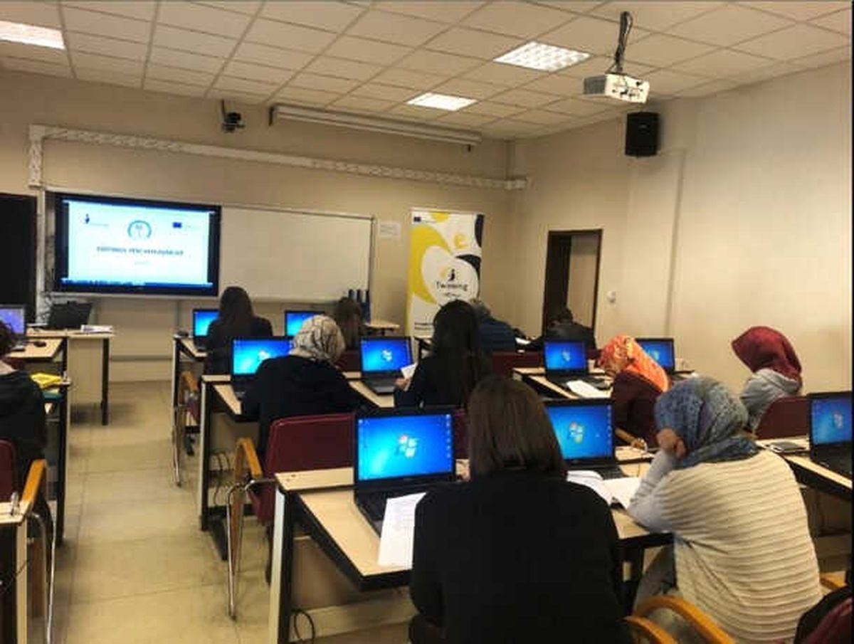 Öğretmen Gelişim Atölyeleri Projesi Başladı