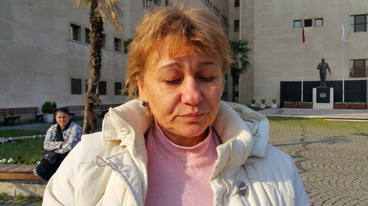 Ukraynalı Kadın Dolandırılan Parası İçin Türkiye\'ye Geldi