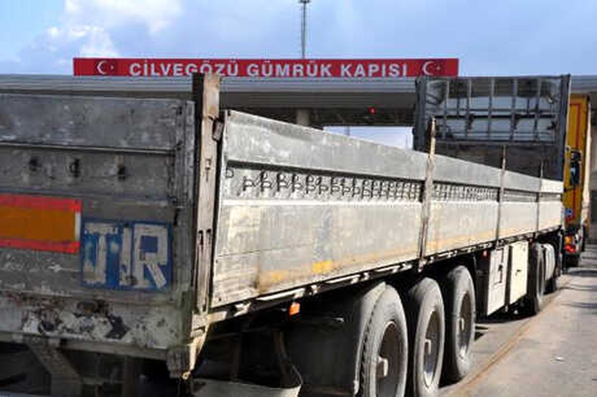 Suriye\'ye İhracat İçin 10 Ayda 83 Bin Tır Gitti