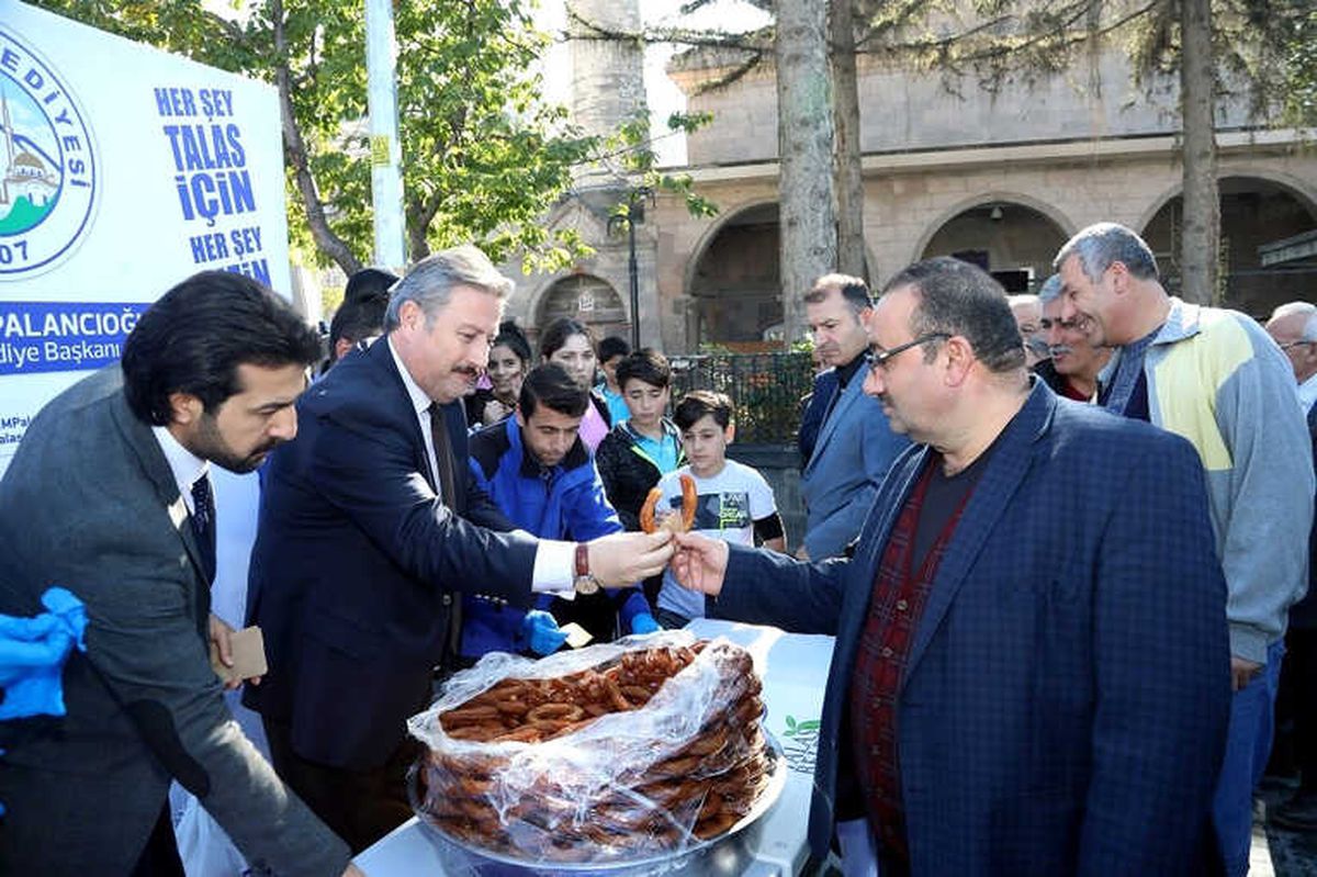 Talas\'ta Cemil Baba\'ya Anma