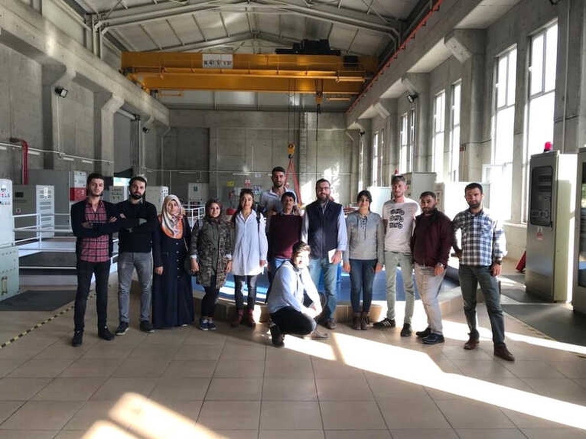 Üniversite Öğrencileri Hidroelektrik Santrale Teknik Gezdi