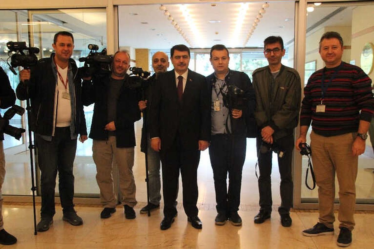 Valisi Vasip Şahin Yeni Görev Yeri Ankara\'ya Gitti