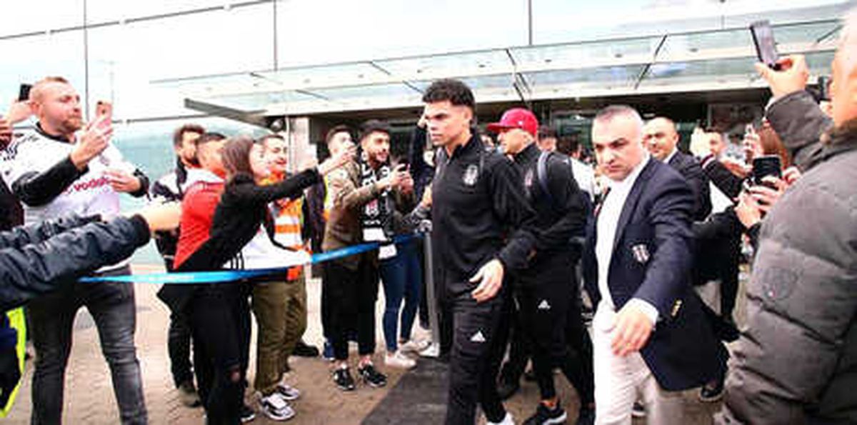 Beşiktaş, Genk İçin Belçika\'da!