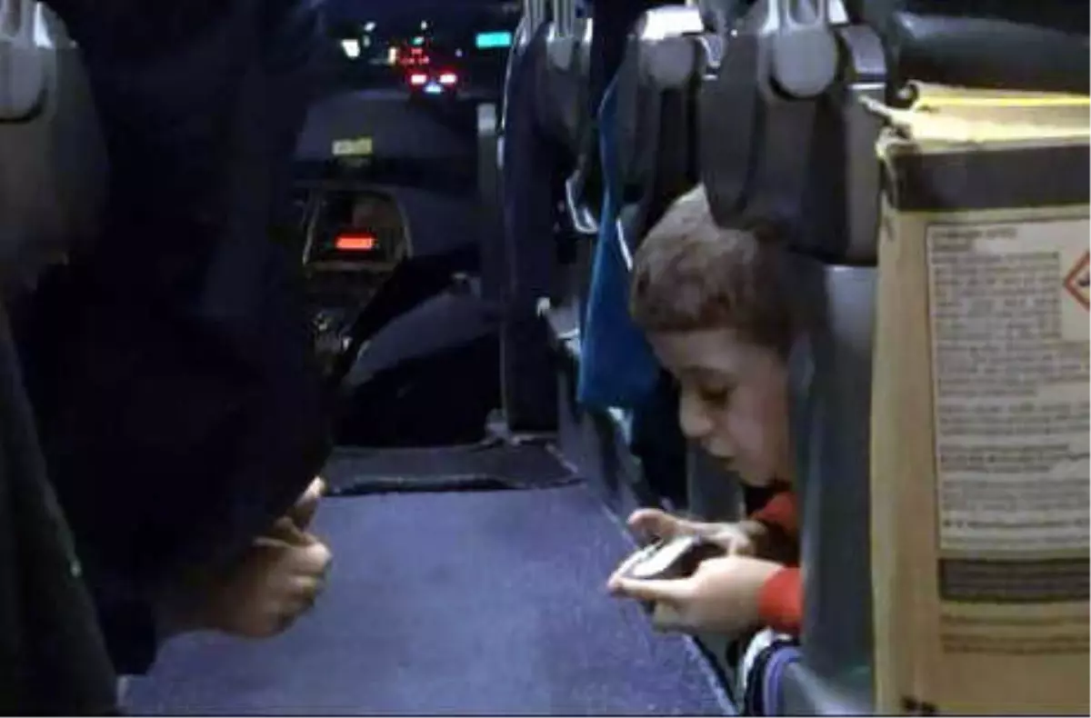 Çocukların \'Koltuk Altı\' Otobüs Yolculuğu