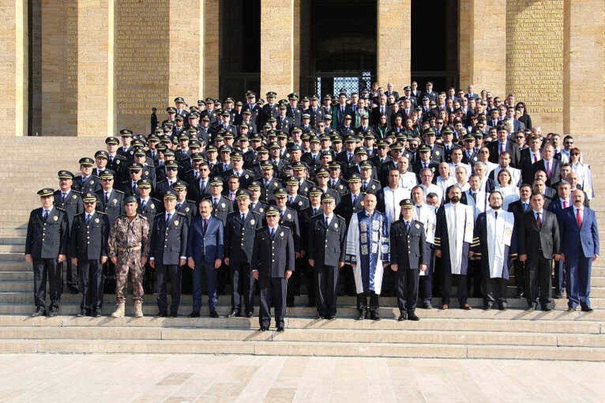 Emniyet Teşkilatı Anıtkabir\'de
