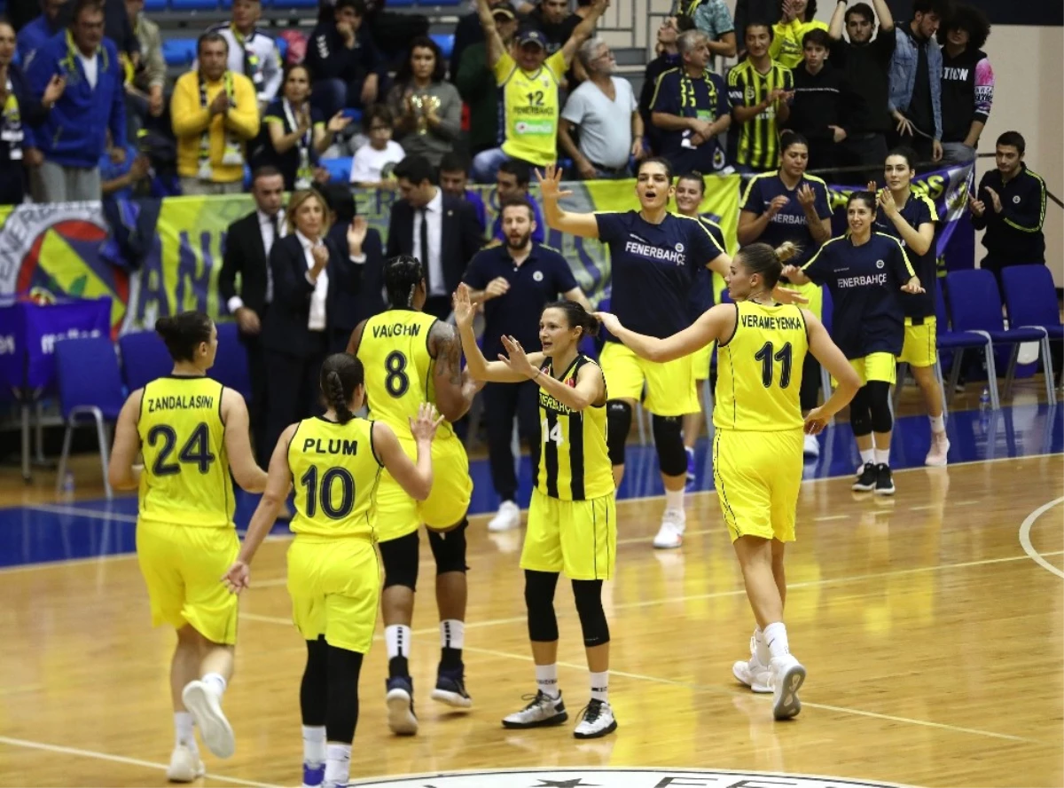 Euroleague Kadınlar: Fenerbahçe: 69 - Sopron Basket: 67