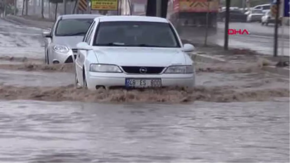 Şanlıurfa Harran ve Akçakale\'de Sağanak