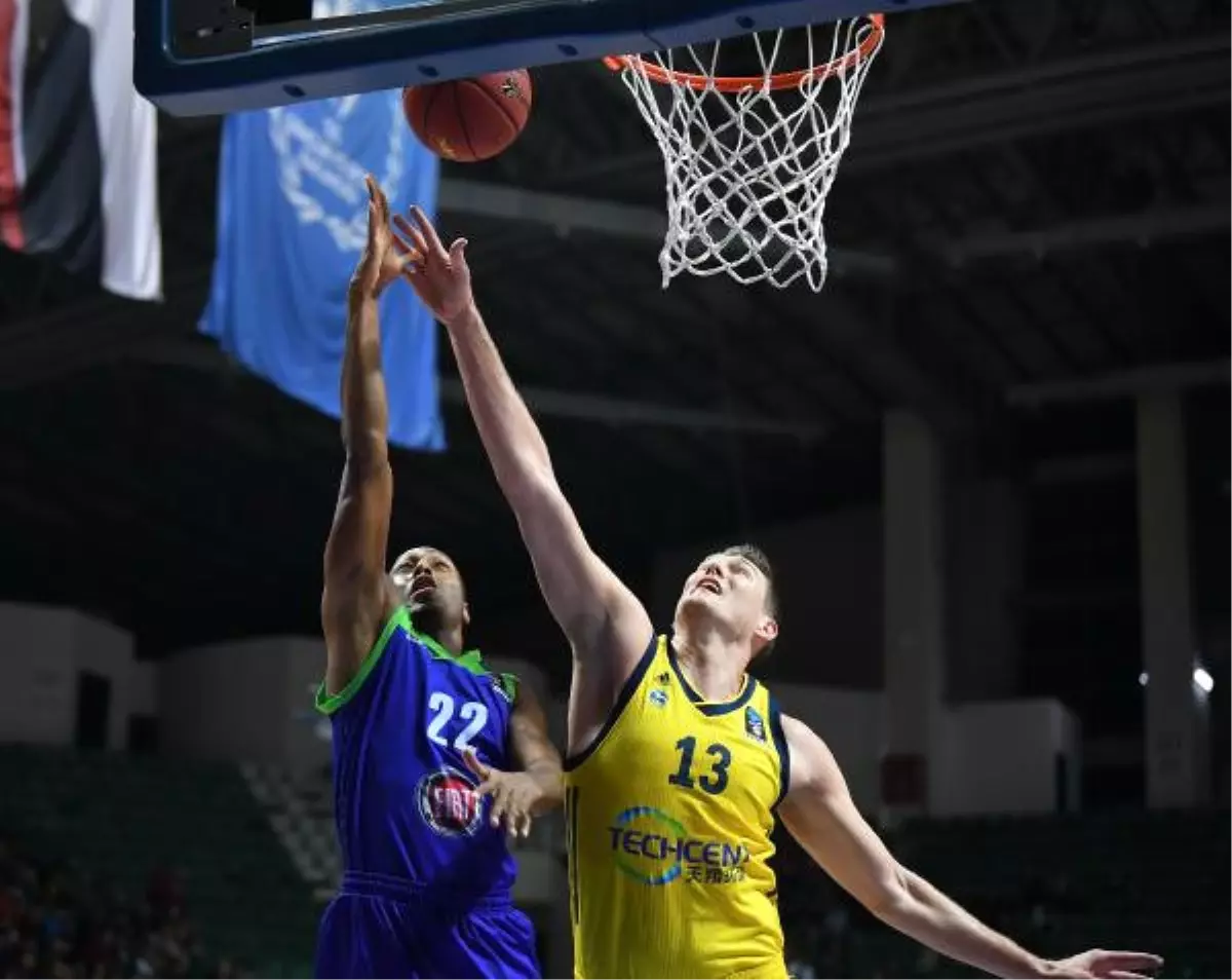 Tofaş - Alba Berlin: 101-106