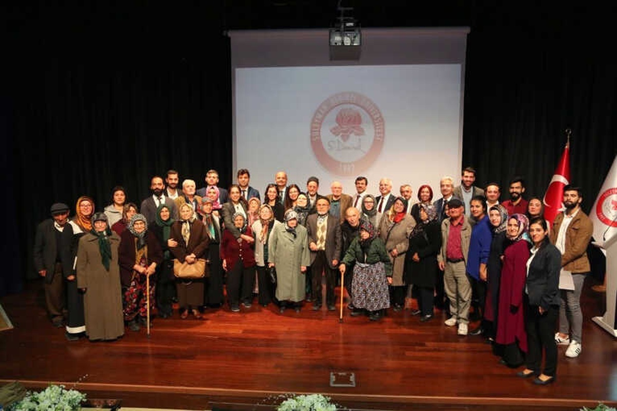 Aktif Yaşama Merhaba" Belgesel Filmi Sdü\'de Gösterime Sunuldu