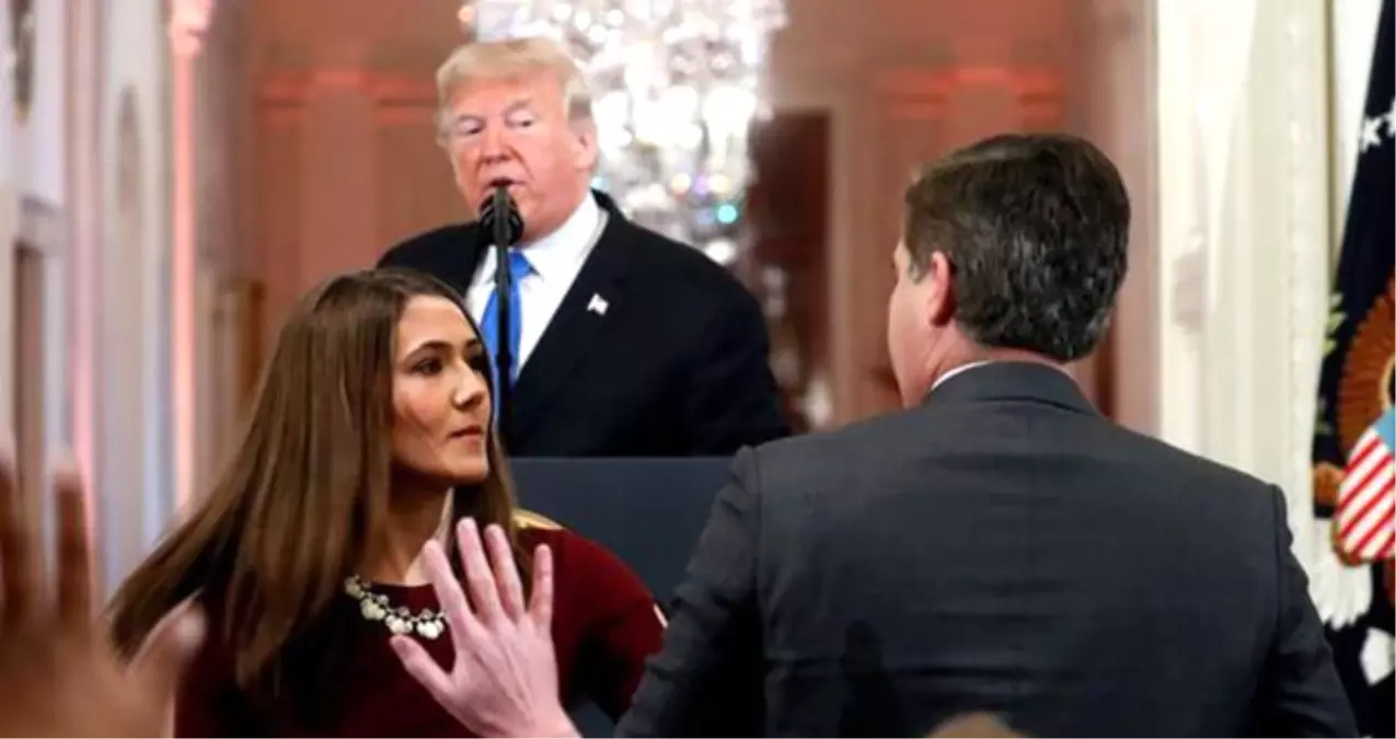 Beyaz Saray, CNN Muhabiri Jim Acosta\'nın Basın Kartını Askıya Aldı