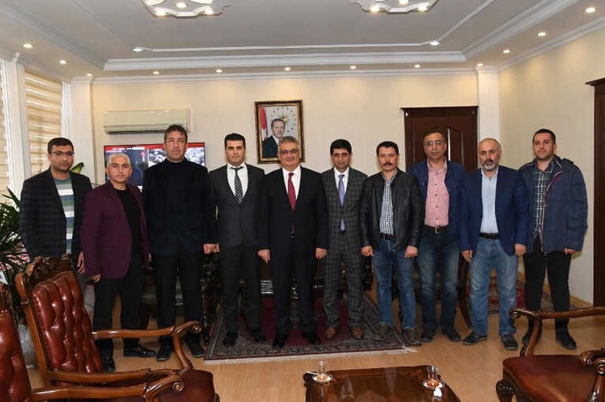 Gazeteciler Vali Aykut Pekmez ile Bir Araya Geldi