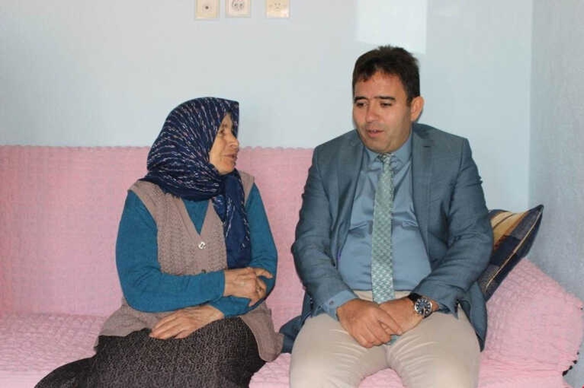 Kaymakam Kaya Şehit ve Gazi Ailelerini Ziyaret Etti