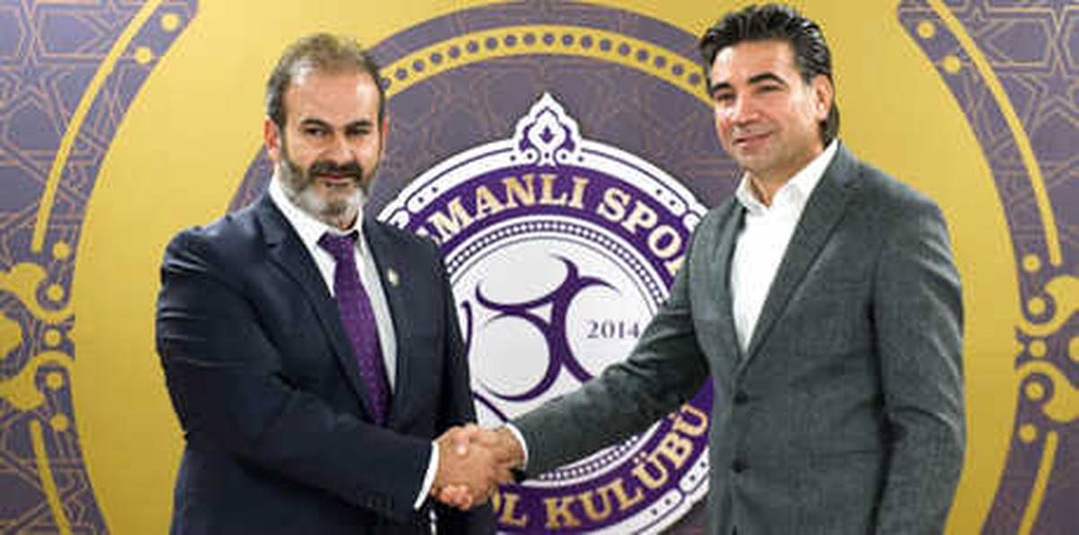 Osmanlıspor\'da Osman Özköylü Resmen İmzayı Attı