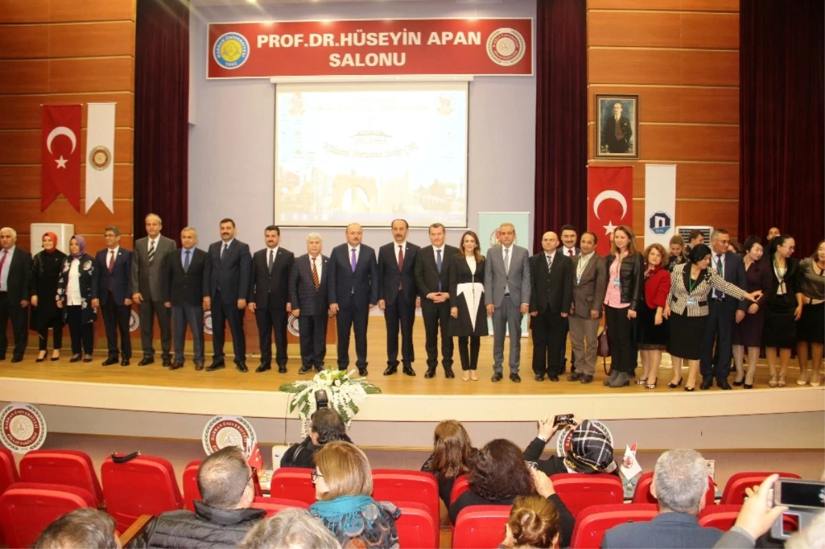 Prof. Dr. Uslu: "Urfa Küresel İkona Sahip Bir Şehirdir"