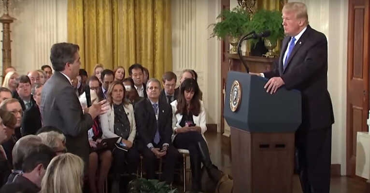 Trump\'la Tartışan Muhabirin Beyaz Saray\'a Girişi Yasaklandı