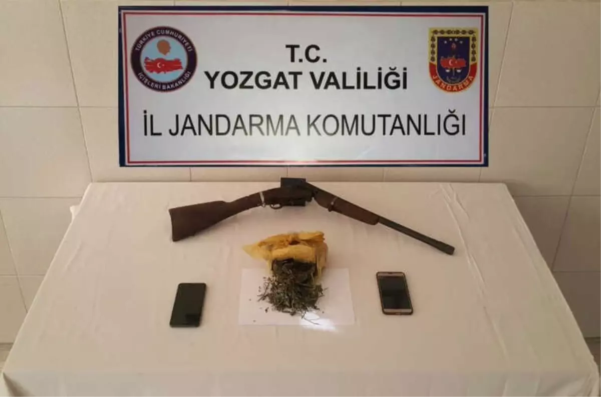 Yozgat\'a Getirdiği Uyuşturucu Maddeyi Satamadan Yakalandı