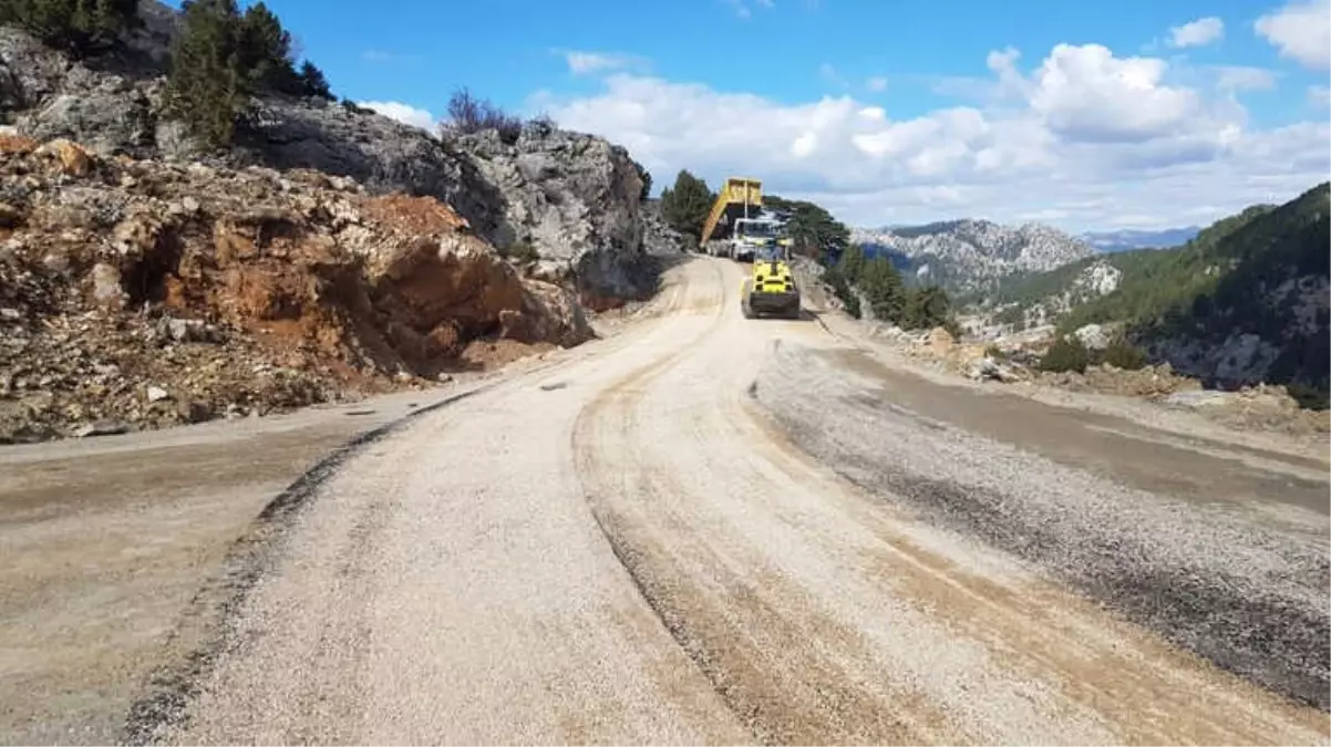 Alanya Koşdavut Yolu Asfaltlandı