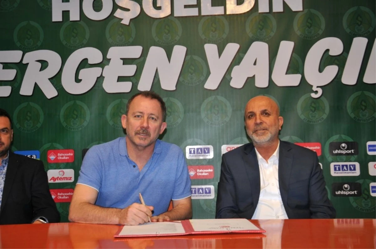 Alanyaspor, Sergen Yalçın ile Sezon Sonuna Kadar Anlaştı