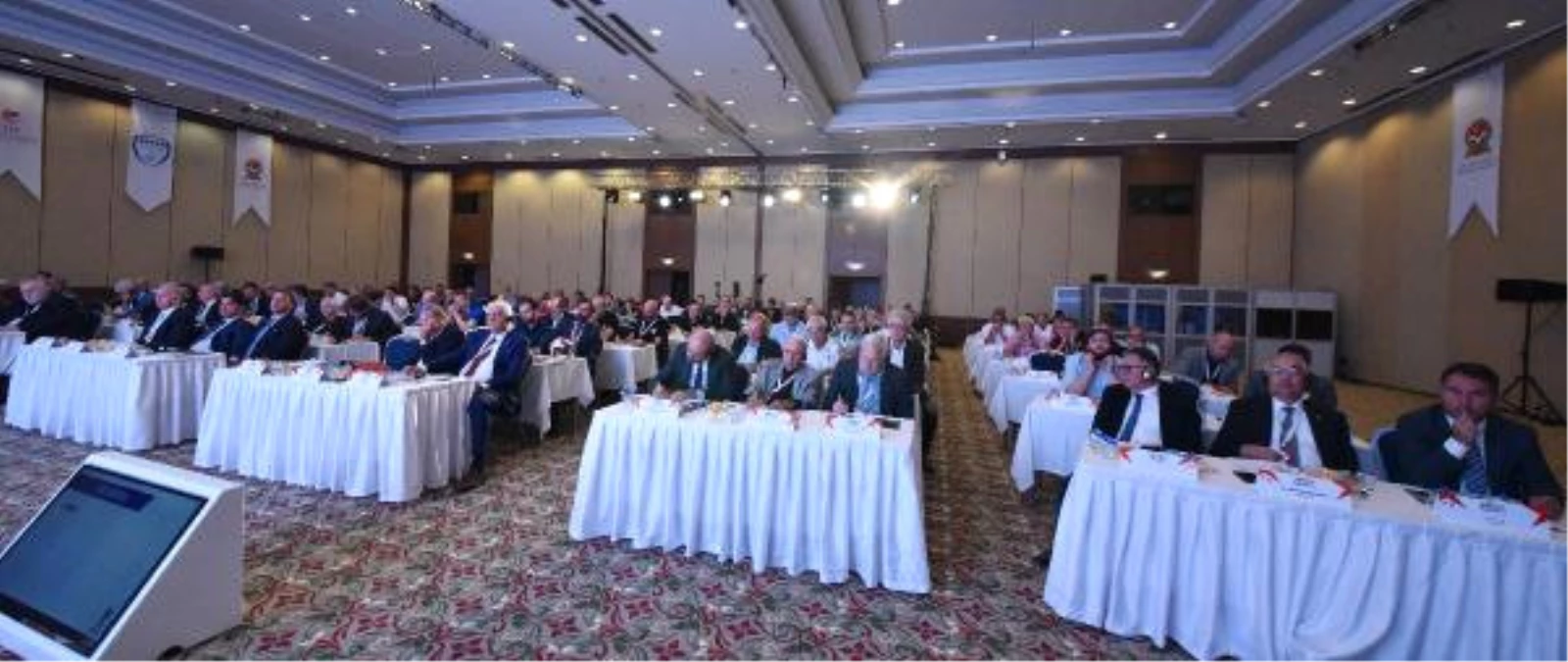 Avrupa Futbol Antrenörleri Dernekleri Birliği Antalya\'da Toplandı