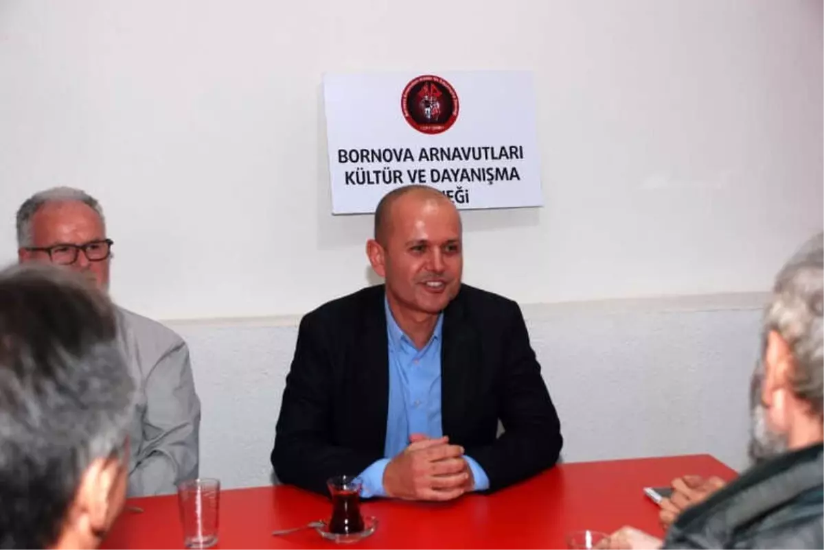 Bornova İçin Yola Çıkan CHP\'li Koçanalı, Dur Durak Bilmiyor