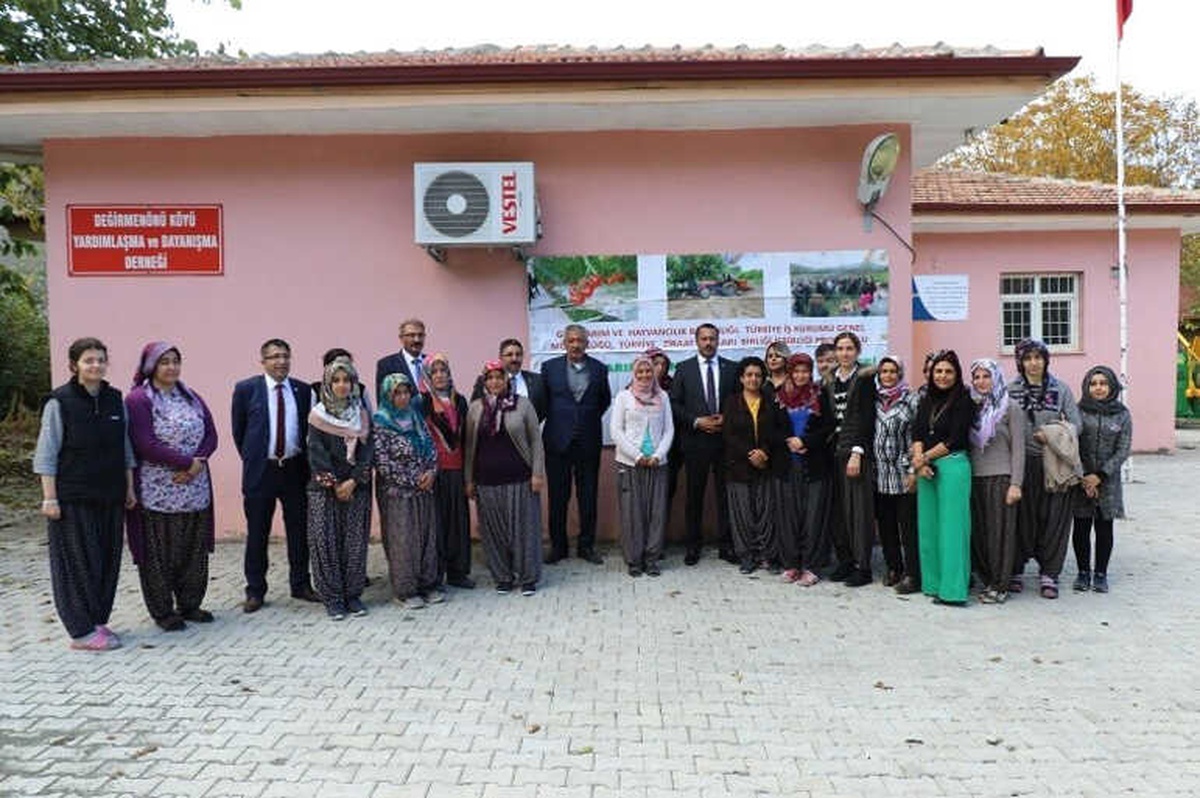 Elazığ\'da Ceviz Yetiştiriciliği Kursu Açıldı