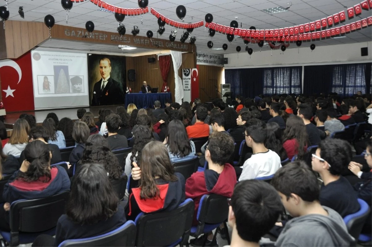 Gkv\'de Atatürk ve Gençlik Konferansı