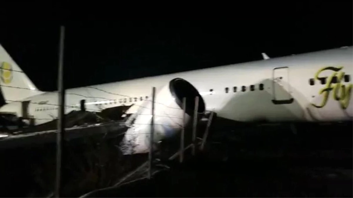 Guyana\'da Uçak Pistten Çıktı: 6 Yaralı