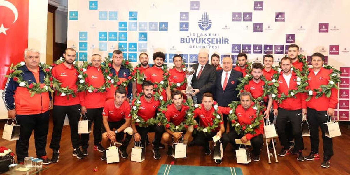 İbb\'den Ampute Milli Takımı\'na Ödül