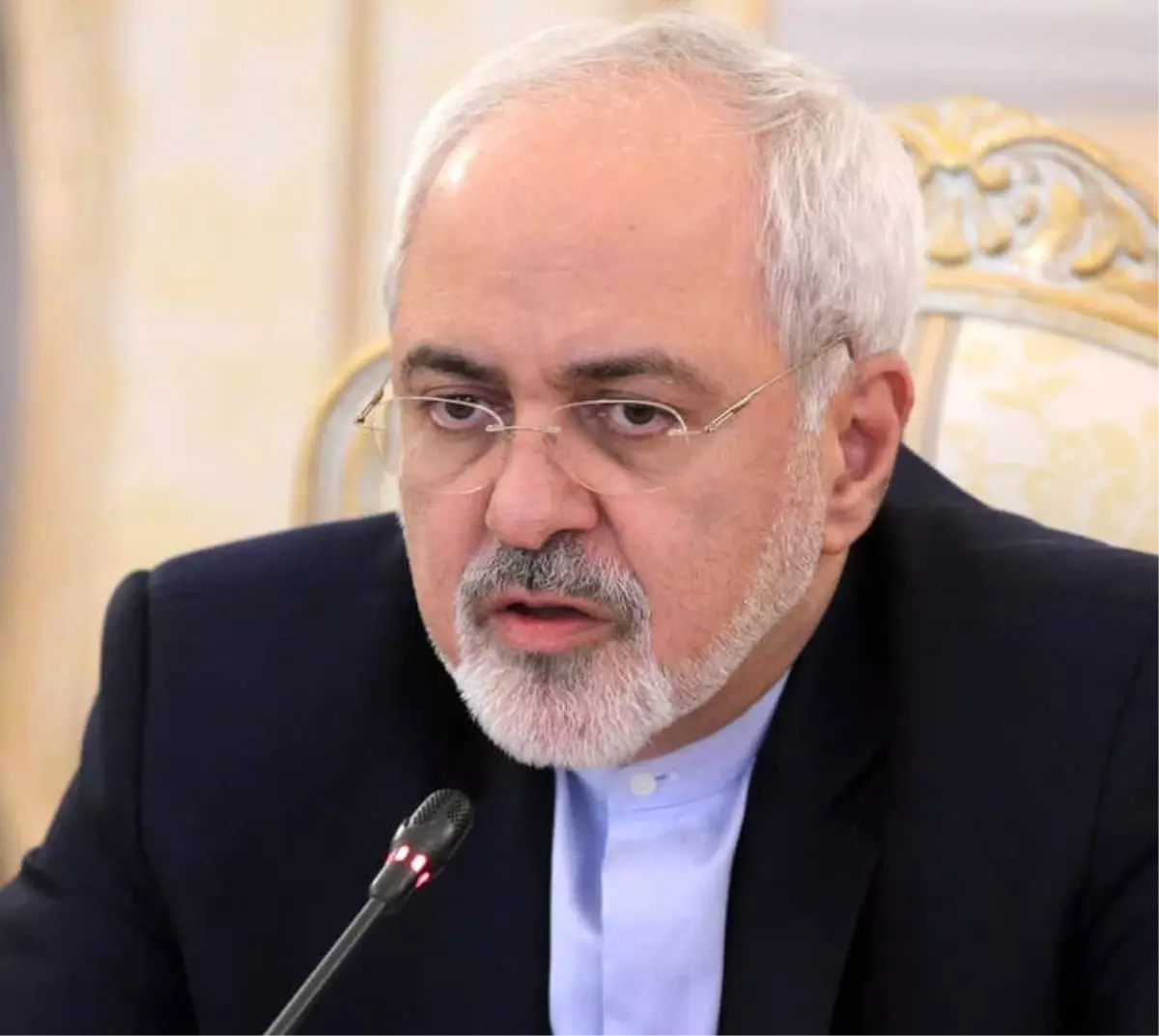 İran Dışişleri Bakanı Zarif\'ten ABD\'ye Sert Terör Eleştirisi