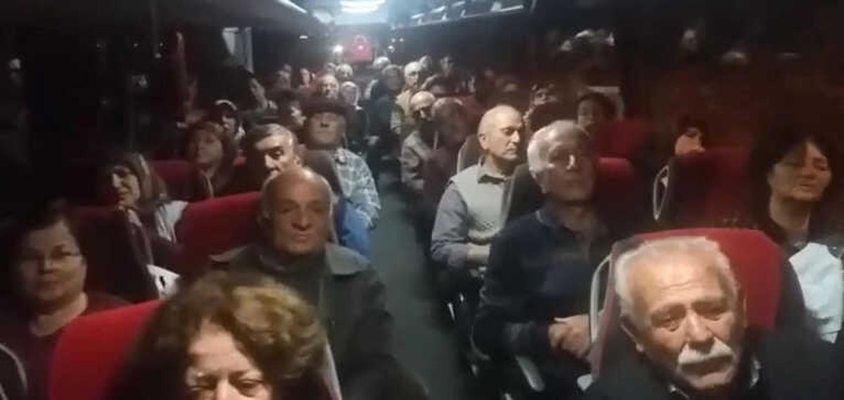 Kültür Gezilerinde Başkan Özakcan Sürprizi