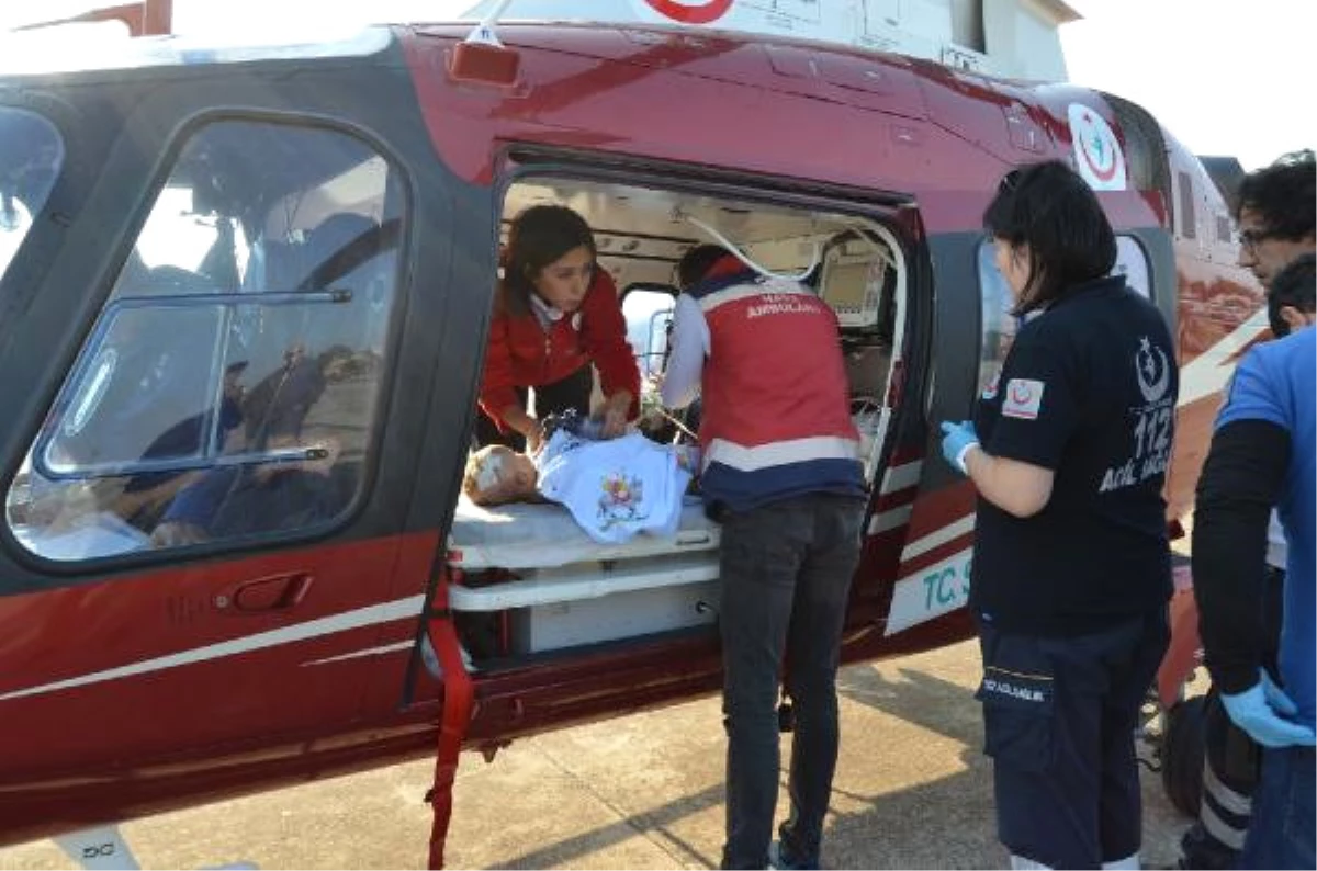 Rüzgar Bebek Ambulans Helikopterle İstanbul\'a Sevk Edildi