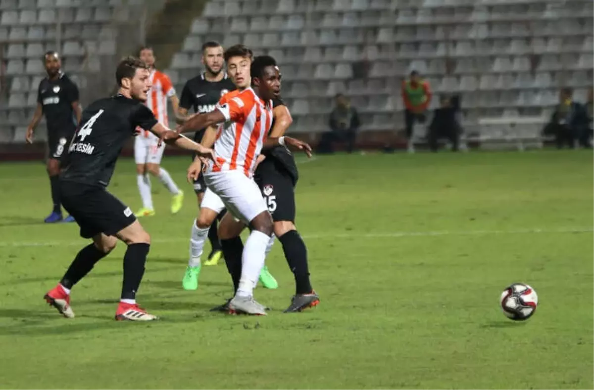 Spor Toto 1. Lig: Adanaspor: 0 - Gazişehir Gaziantep: 0 (İlk Yarı)