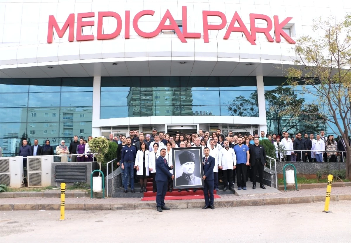 10 Kasım\'da Gaziantep Medical Park\'ta Hayat Durdu