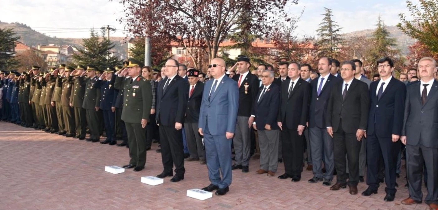 Afyonkarahisar\'da 10 Kasım Atatürk\'ü Anma Töreni