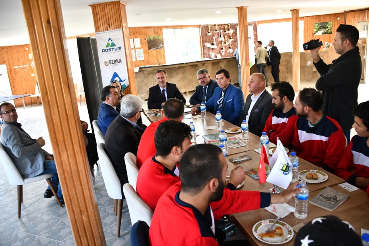 Başkan Taban Bursa Ampute Futbol Takımını Ziyaret Etti