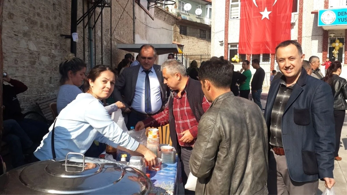 Buldan\'da Okul Kütüphanesi İçin Kermes