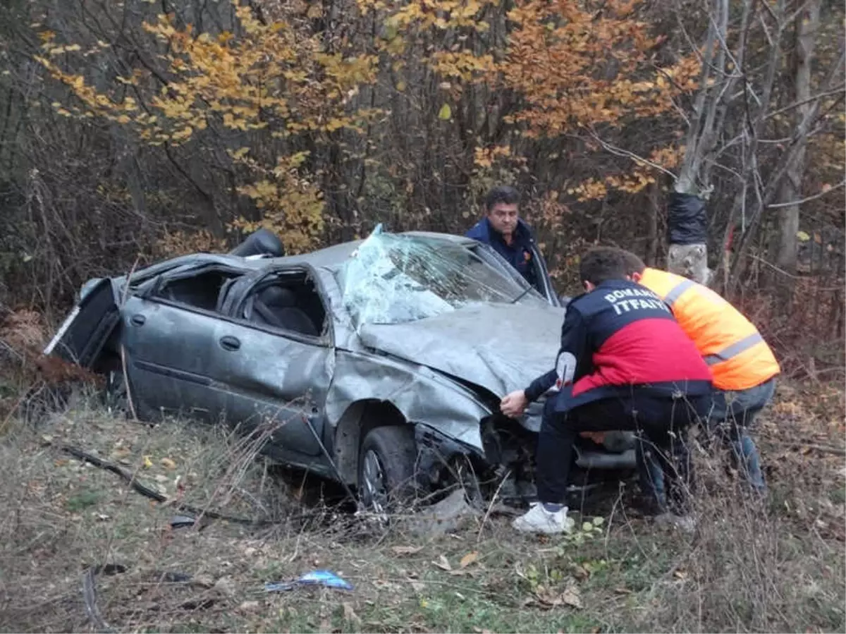 Domaniç\'te Trafik Kazası: 4 Yaralı