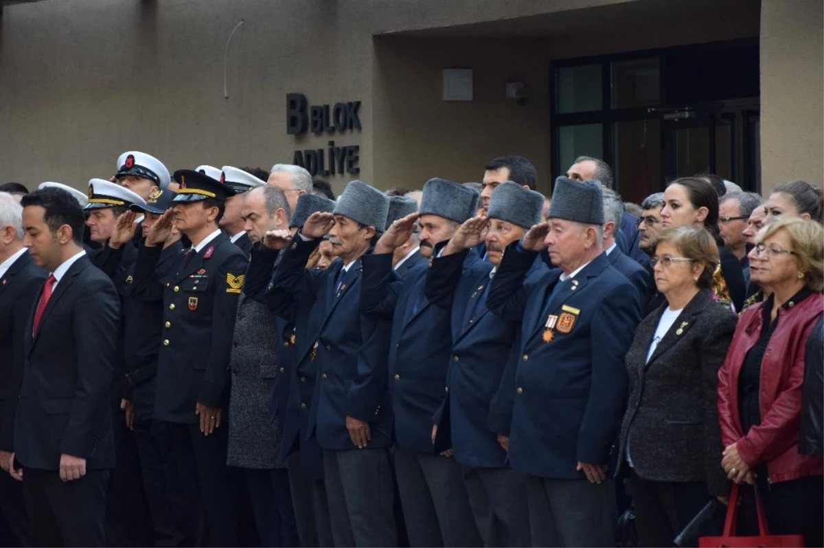 Lapseki\'de 10 Kasım Atatürk\'ü Anma Haftası Etkinlikleri