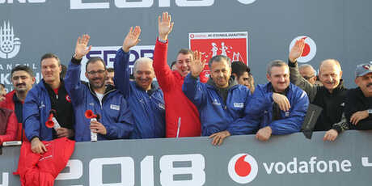Bakan Kasapoğlu: "Sağlık İçin Yürüyoruz, Koşuyoruz\'