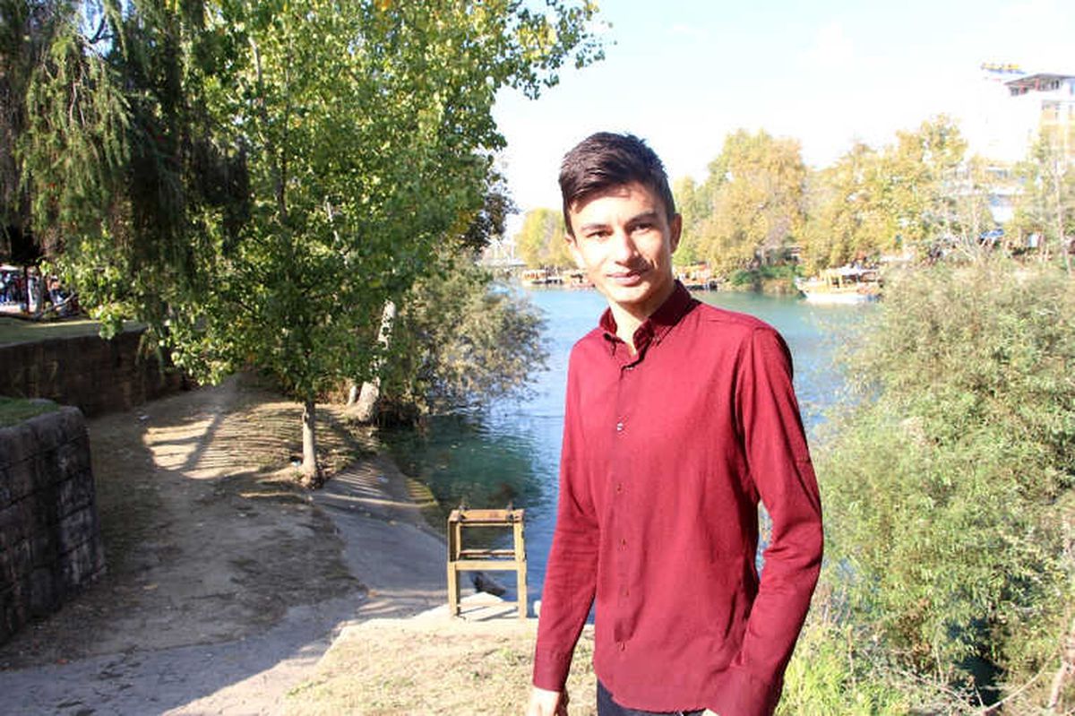 Boğulmakta Olan 4 Kişiyi Kurtardı