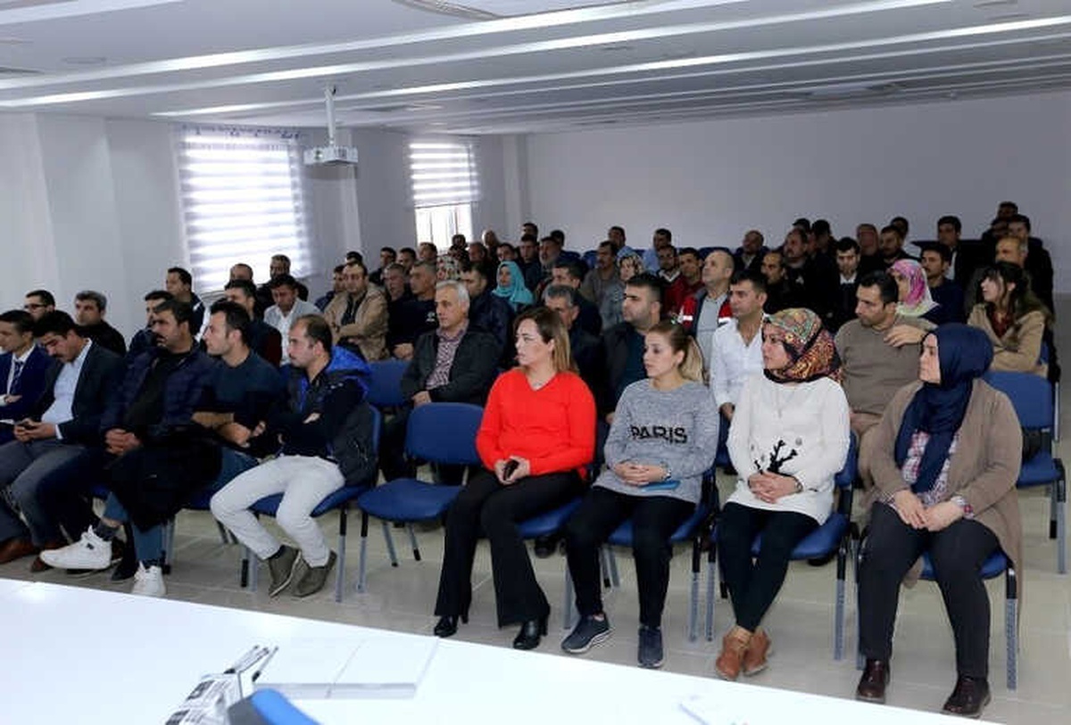 Büyükşehir\'den "Kalorifer Yakma" Semineri