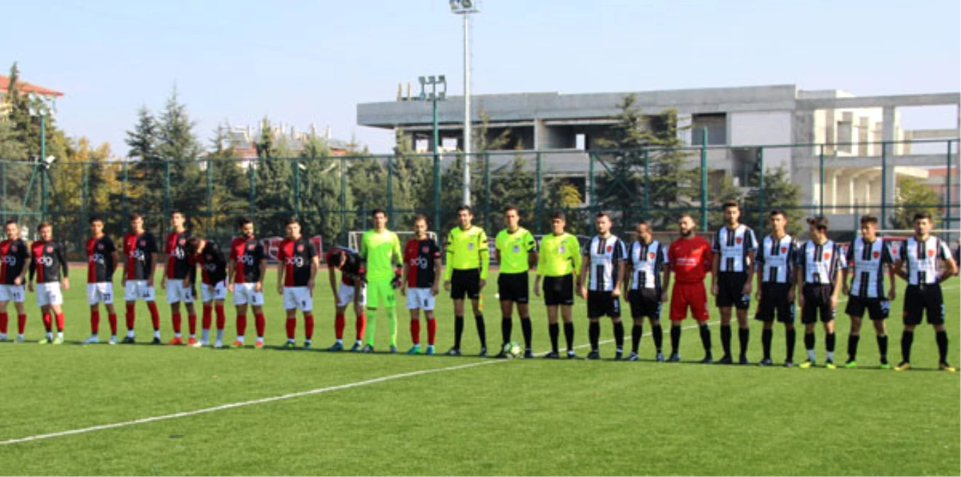 Futbolcular Sınava Gidince Maç 9 Dakikada Sona Erdi