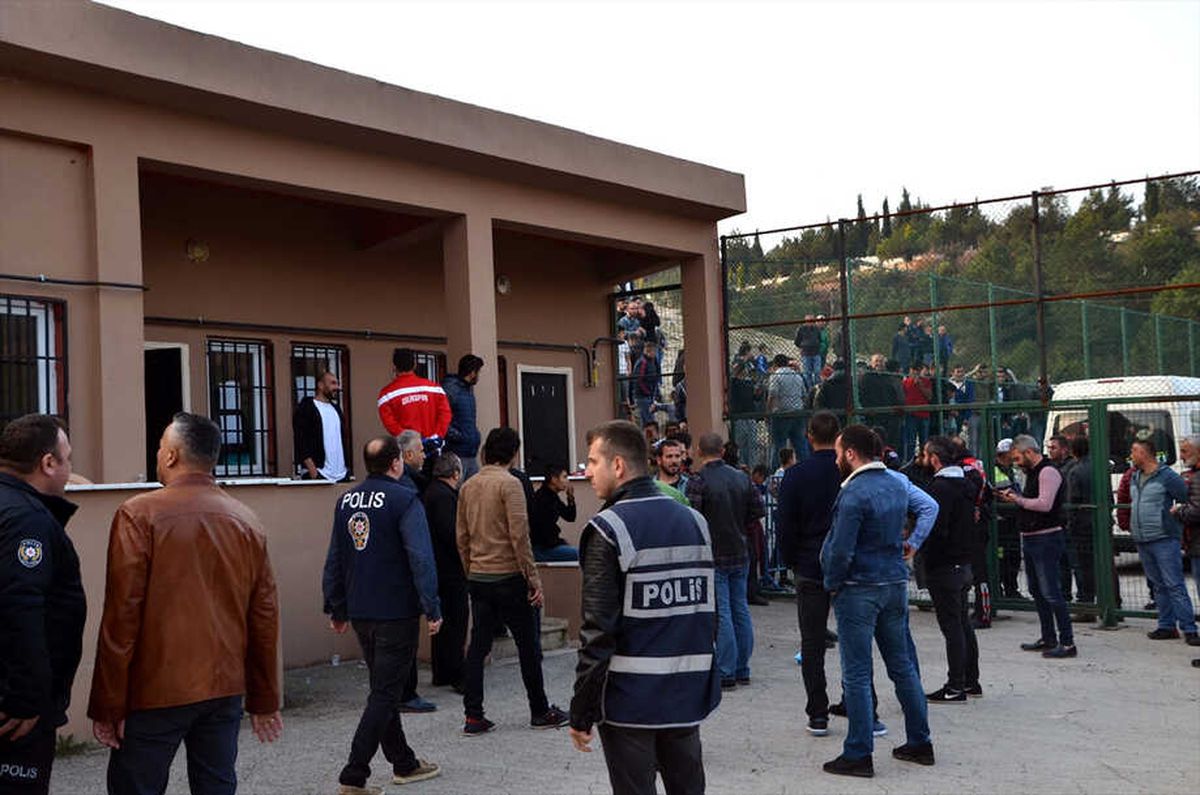 Hakem Odasını Polis Korudu