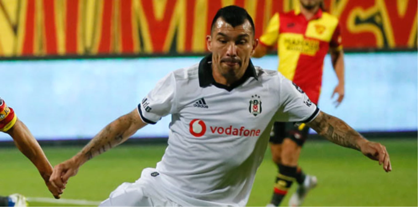 Medel: "Keyif Alıyorum"