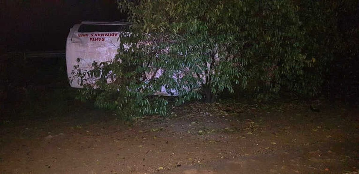 Minibüs Takla Atıp Şarampole Uçtu: 16 Yaralı