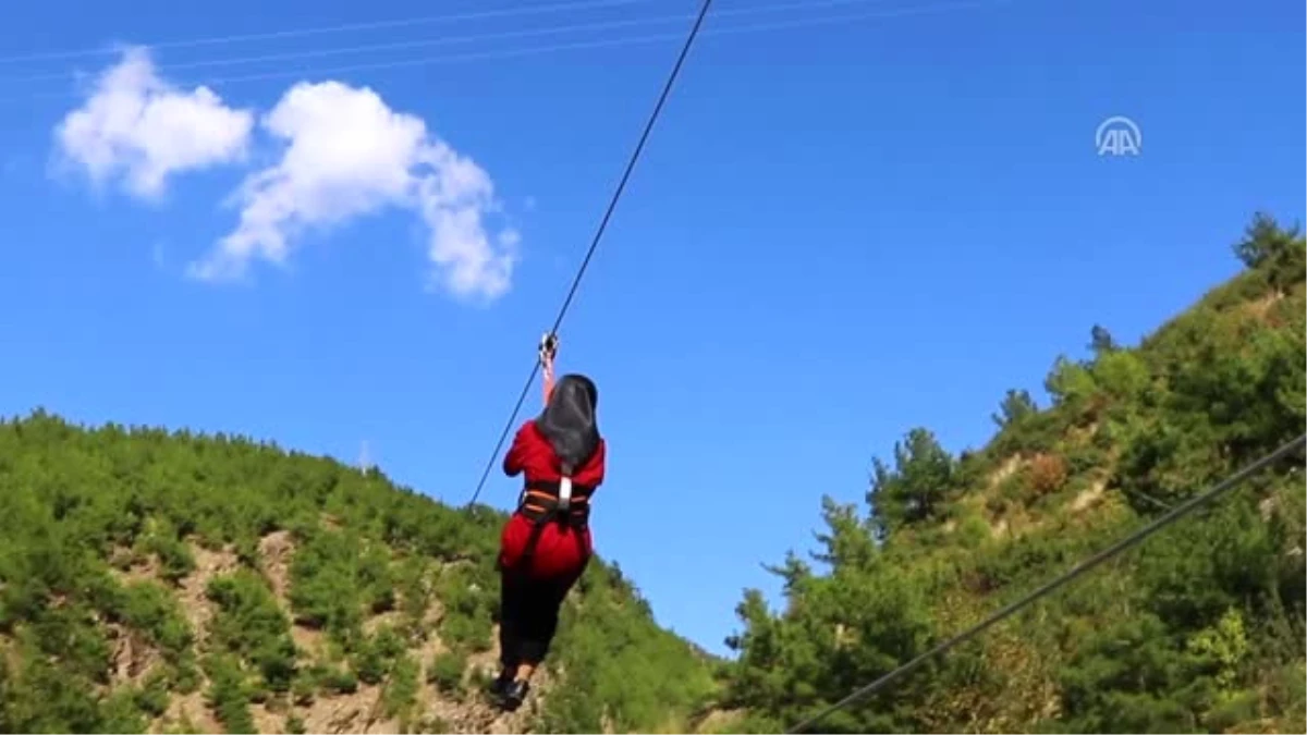 Sabun Çayı\'nda "Zipline" Eğlencesi