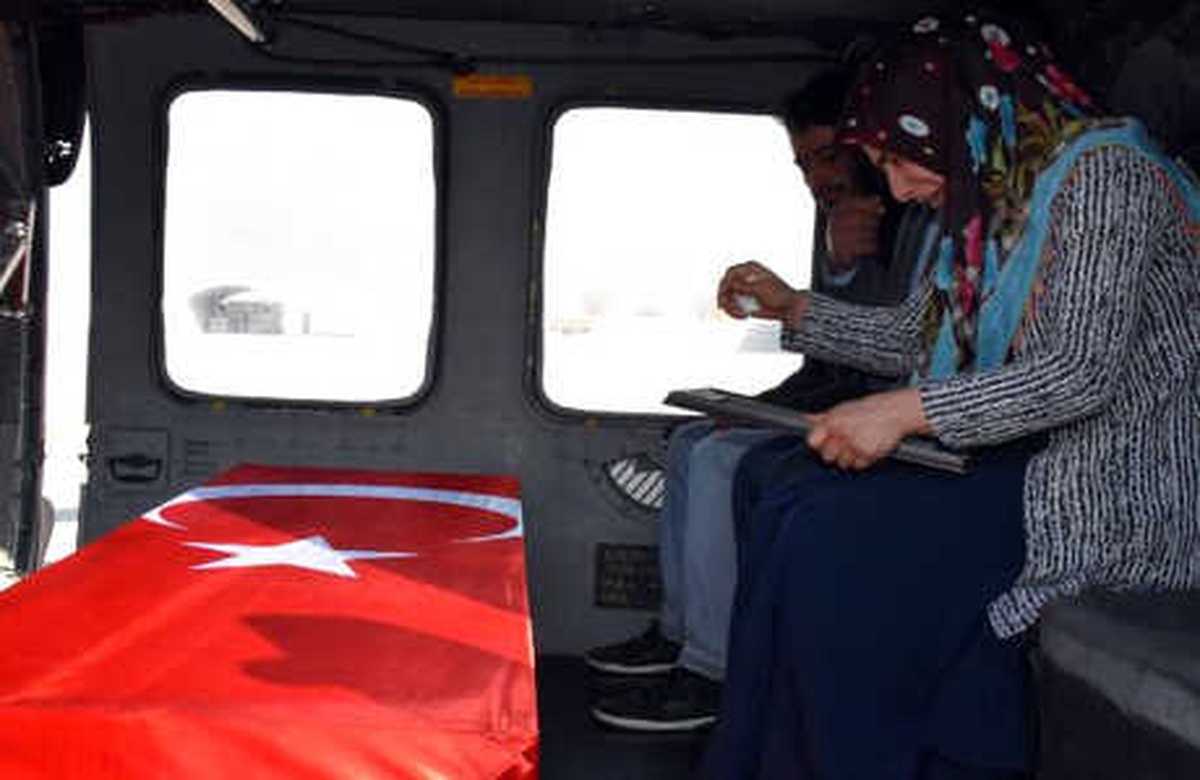 Şehit Er İbrahim Özkur, Muş\'ta Son Yolculuğuna Uğurlandı/ Ek Fotoğraflar - Yeniden